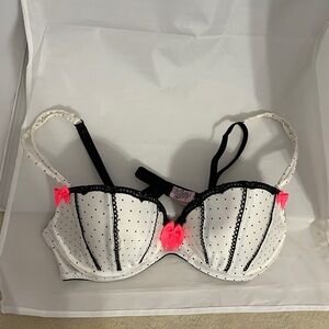 Victoria's Secret Sexy Little Things White Bra with Bows and Black Trim